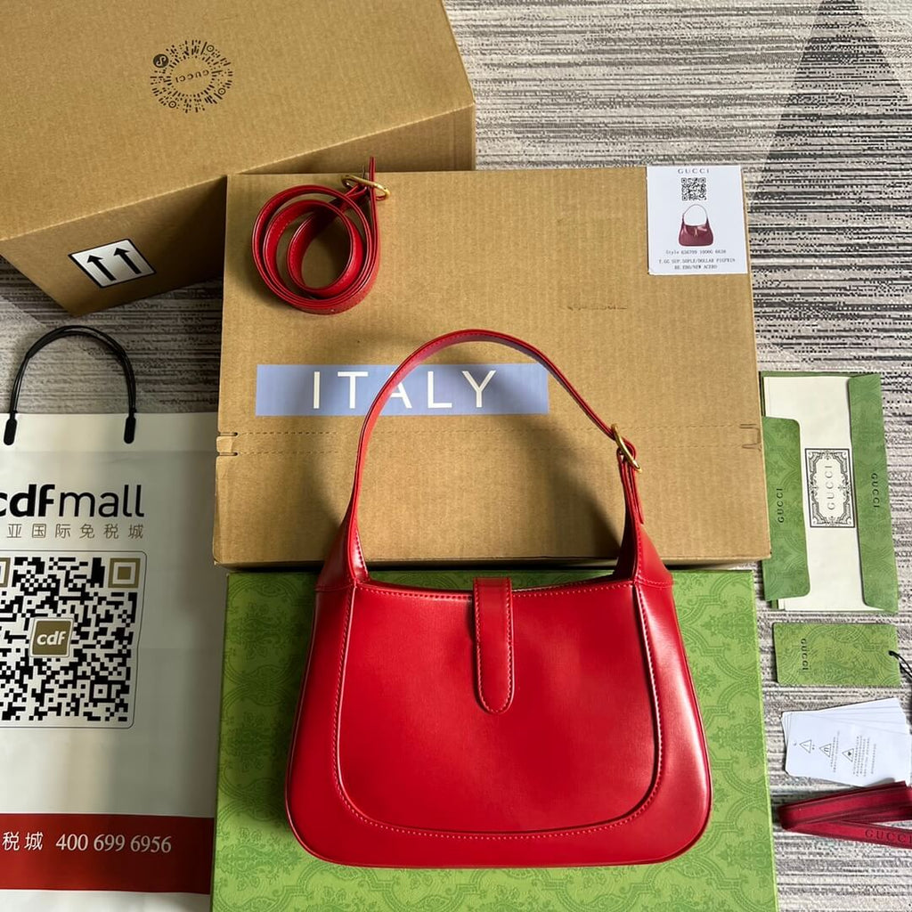 Gucci636709 subaxillary bag 28cm red cowhide