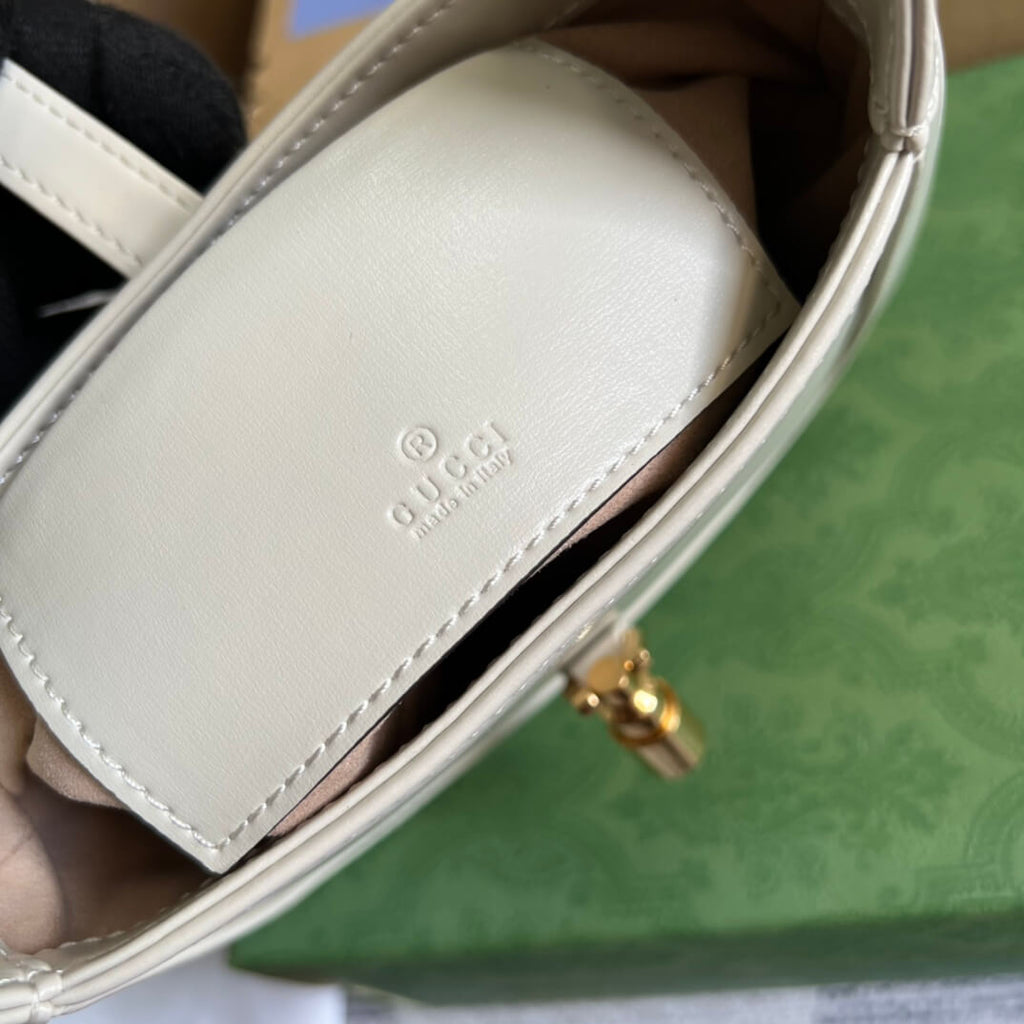 Gucci637091 Handbag subaxillary bag 19cm white cowhide