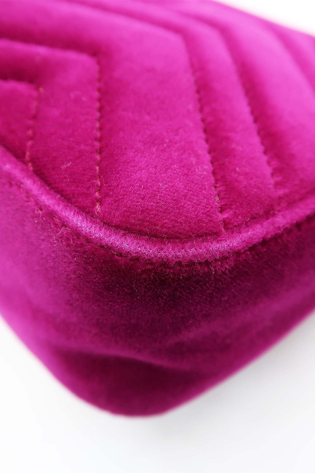 GG Marmont Mini Matelasse Shoulder Bag VeLouis Vuittonet Purple