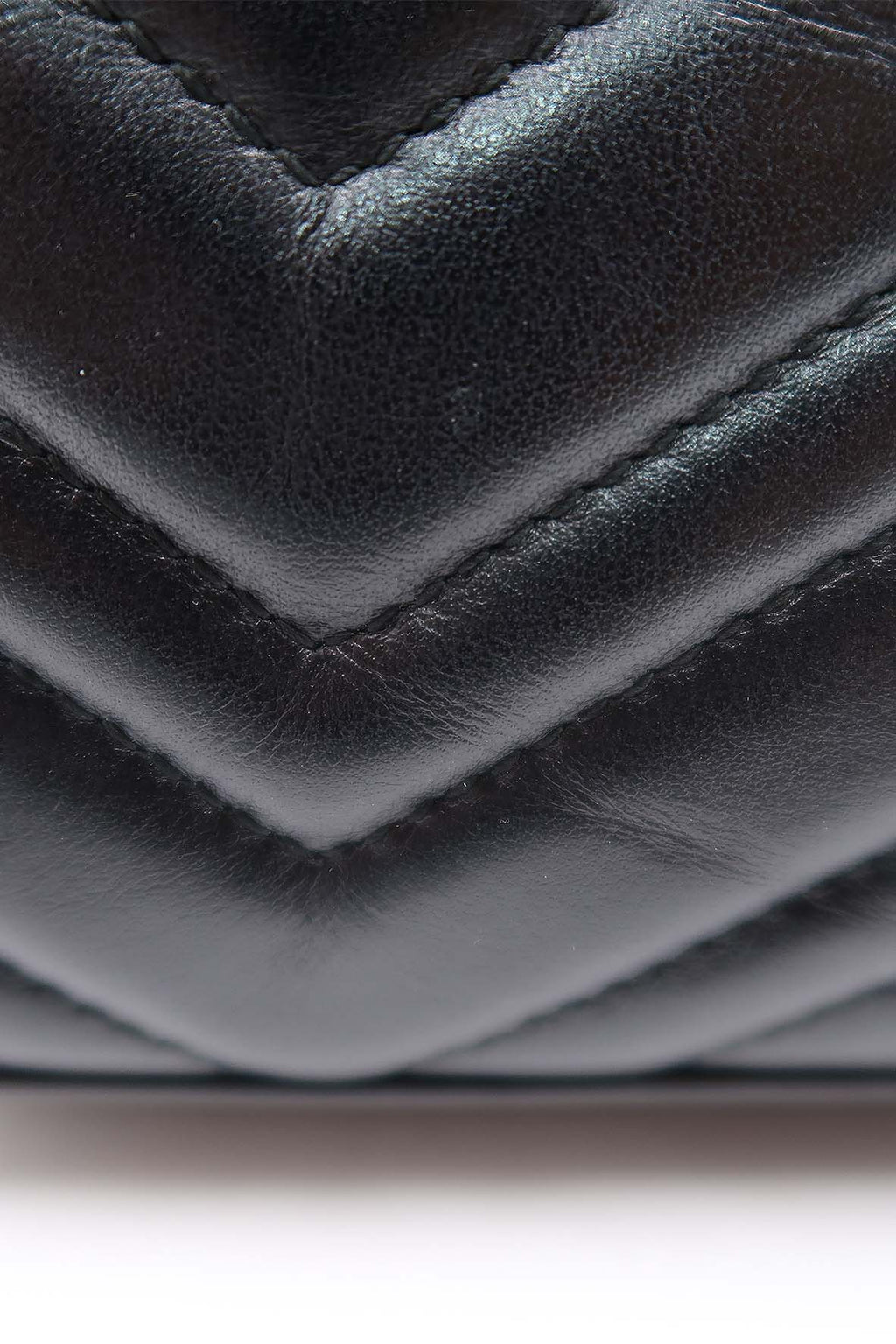 Small GG Marmont Matelasse Shoulder Bag Black