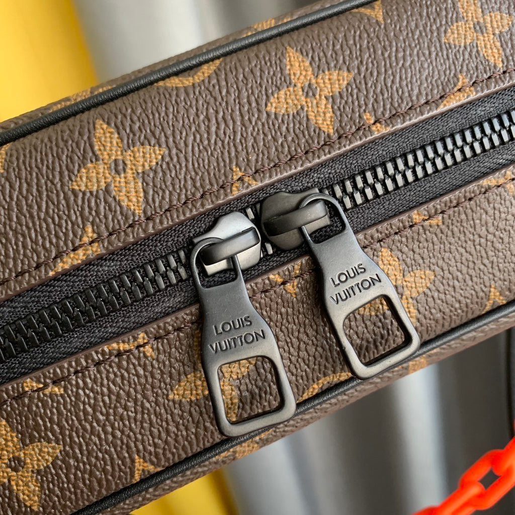 Elite Carryalls