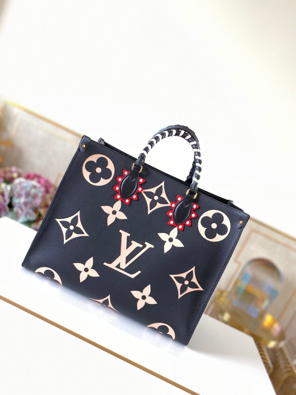 Elite Carryalls