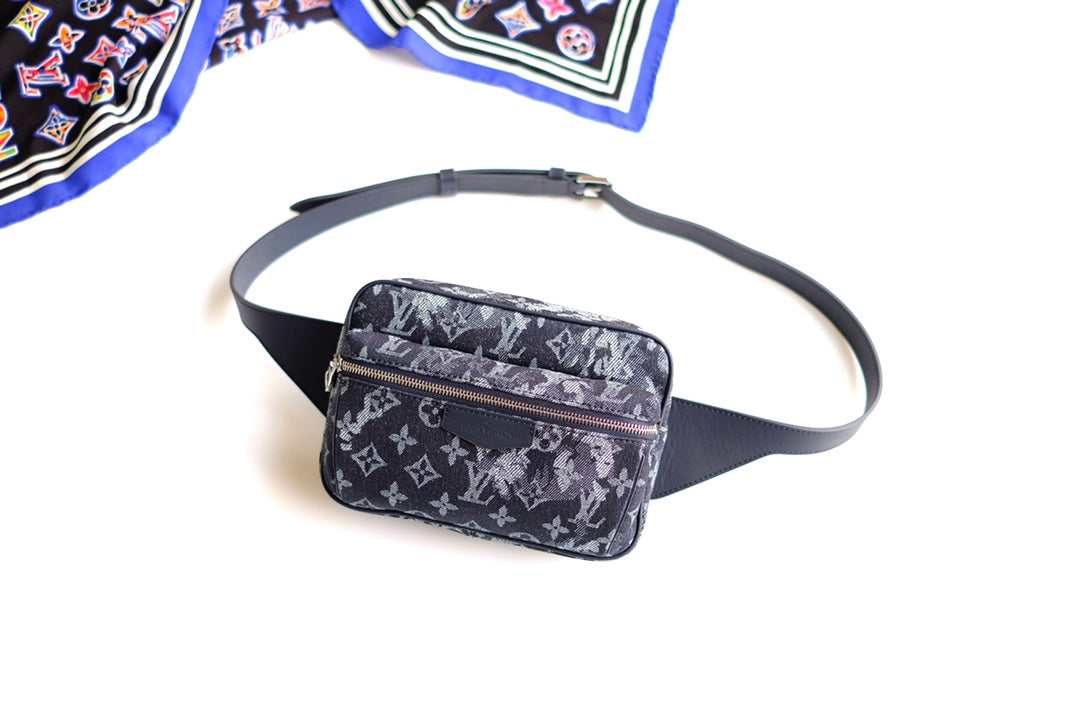 Elite Carryalls