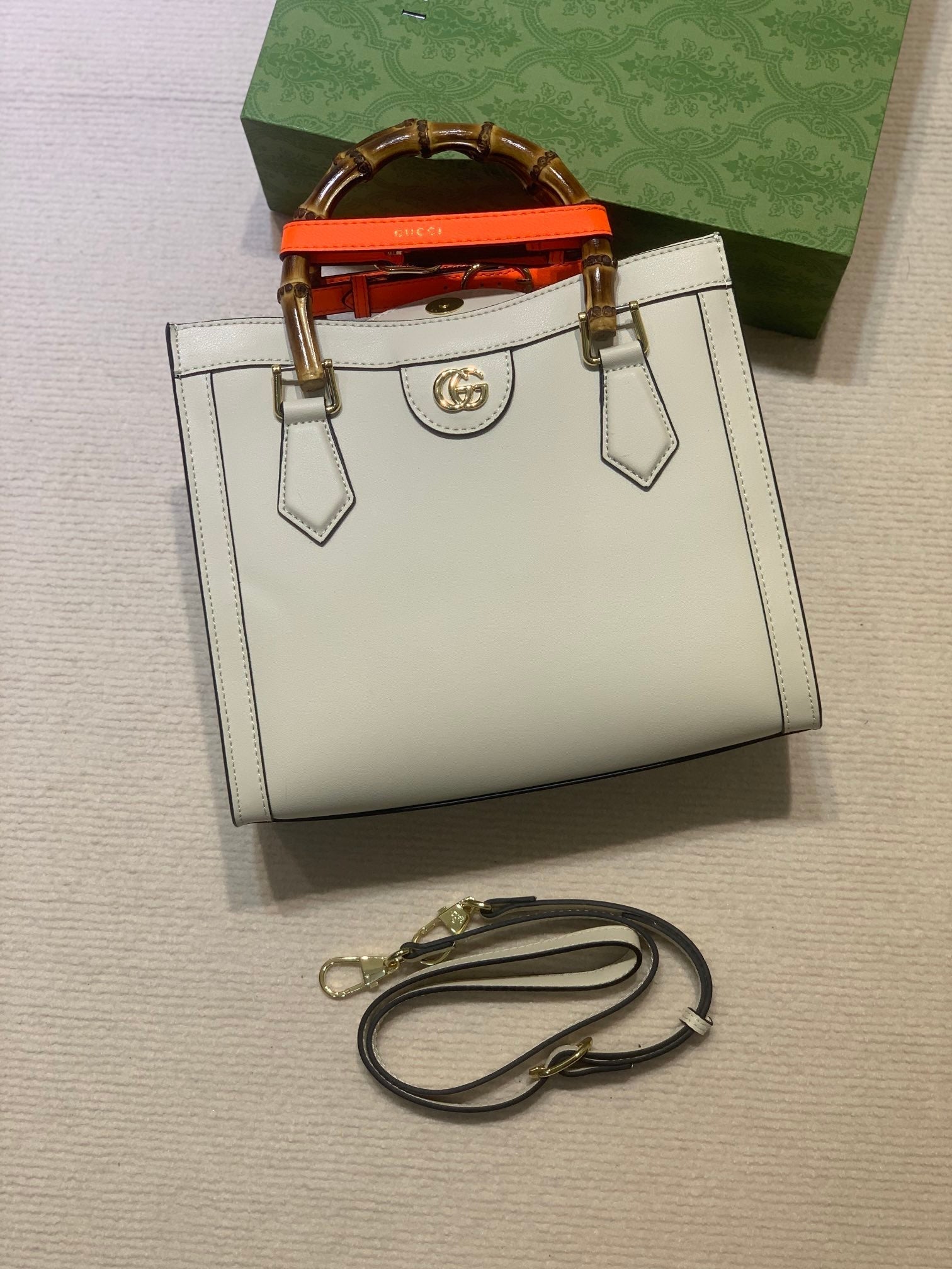 Elite Carryalls