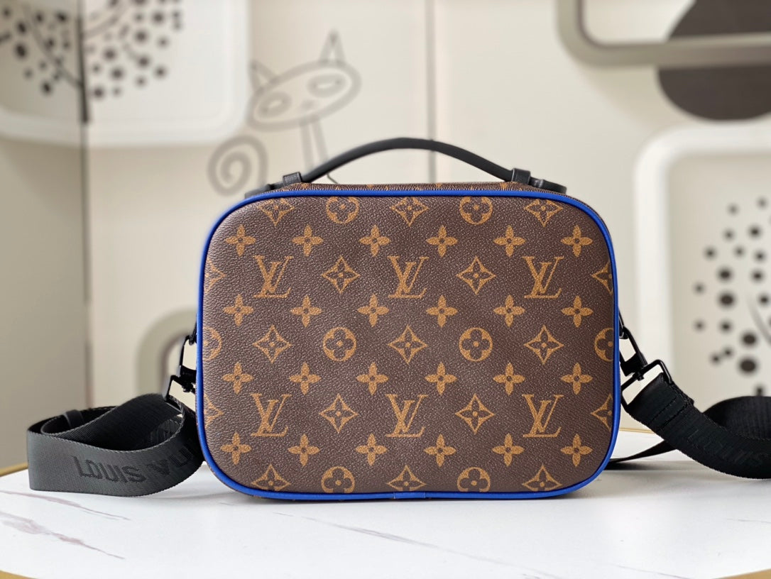 Elite Carryalls