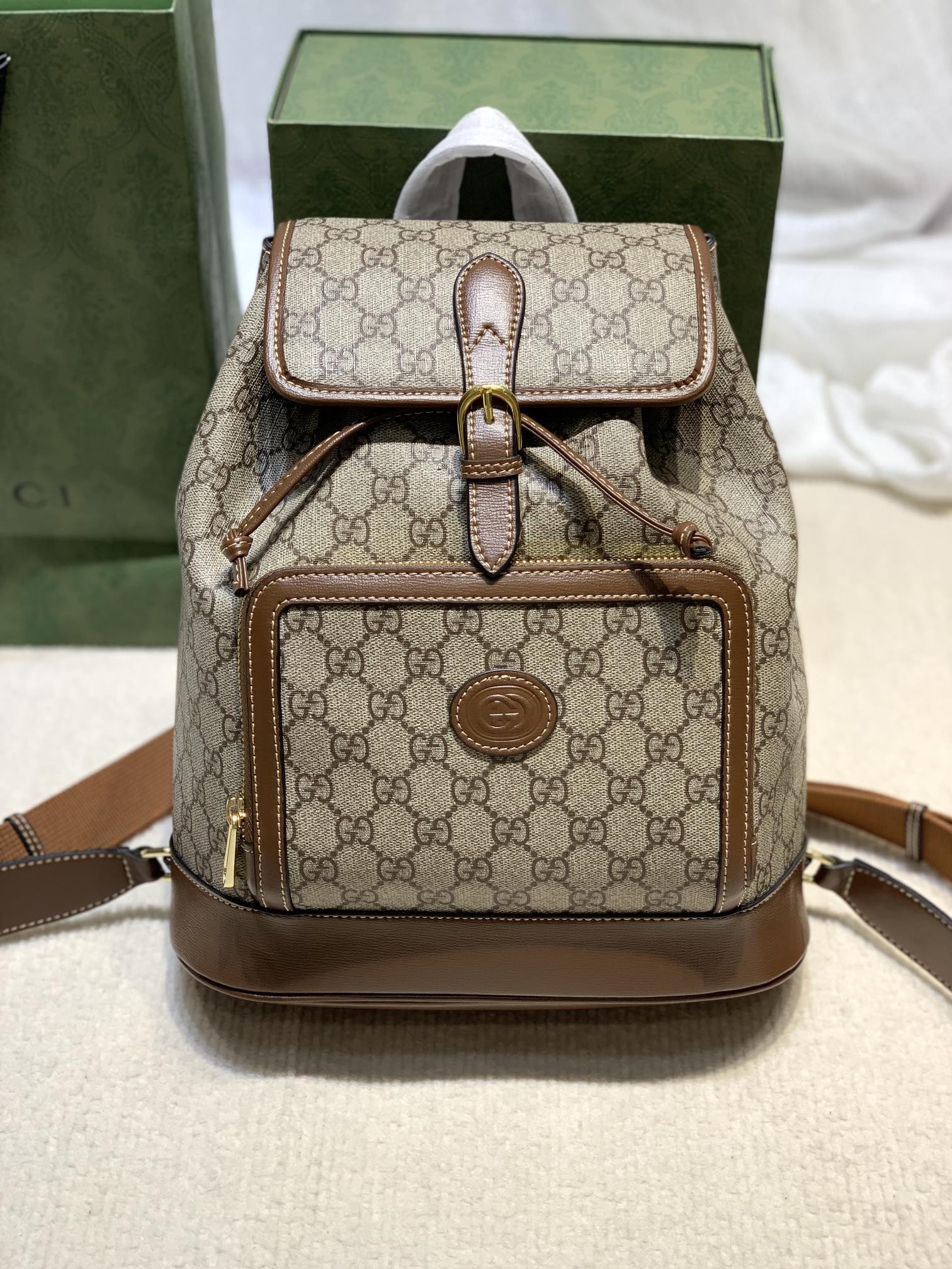 Elite Carryalls