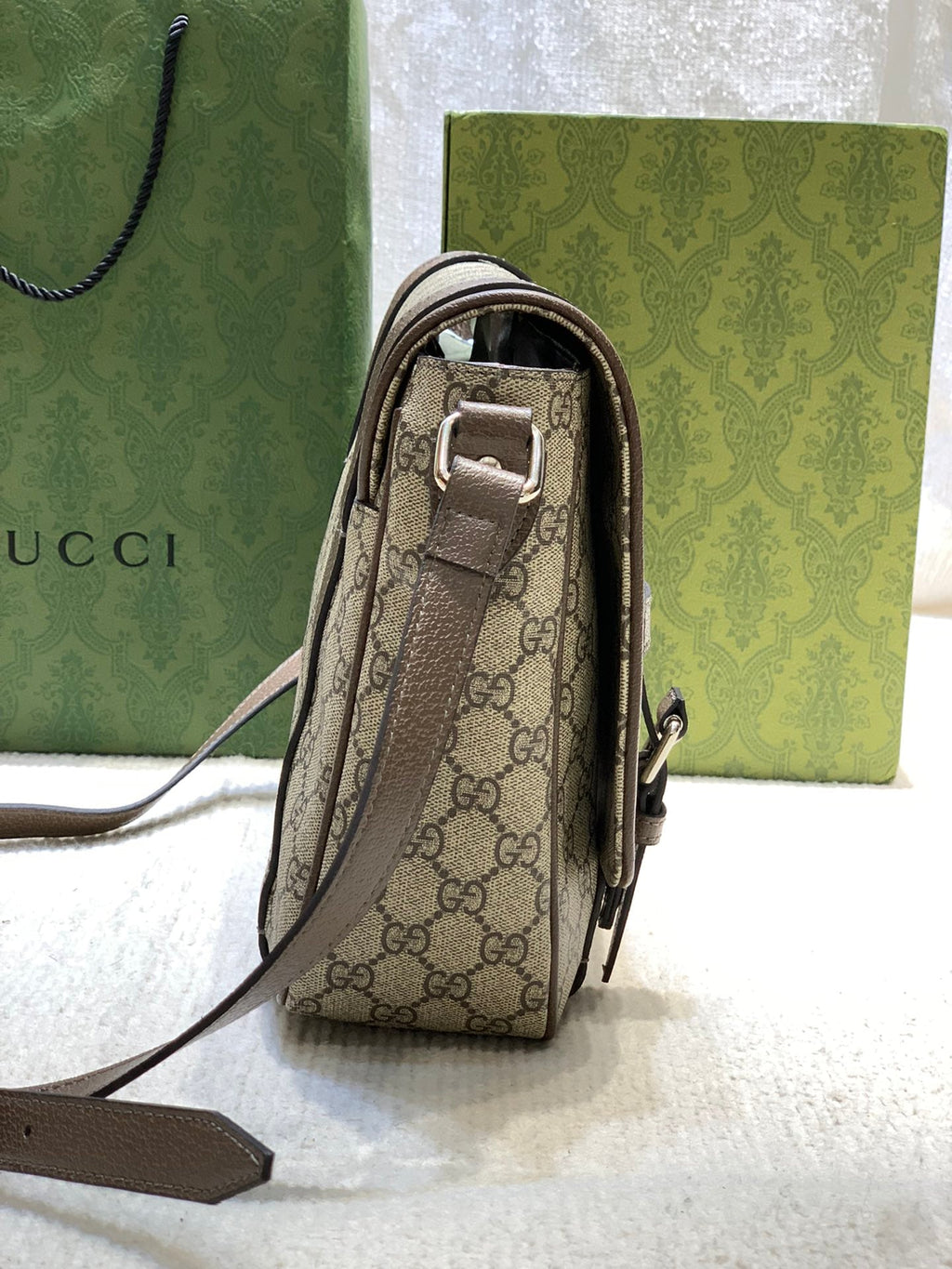 Elite Carryalls