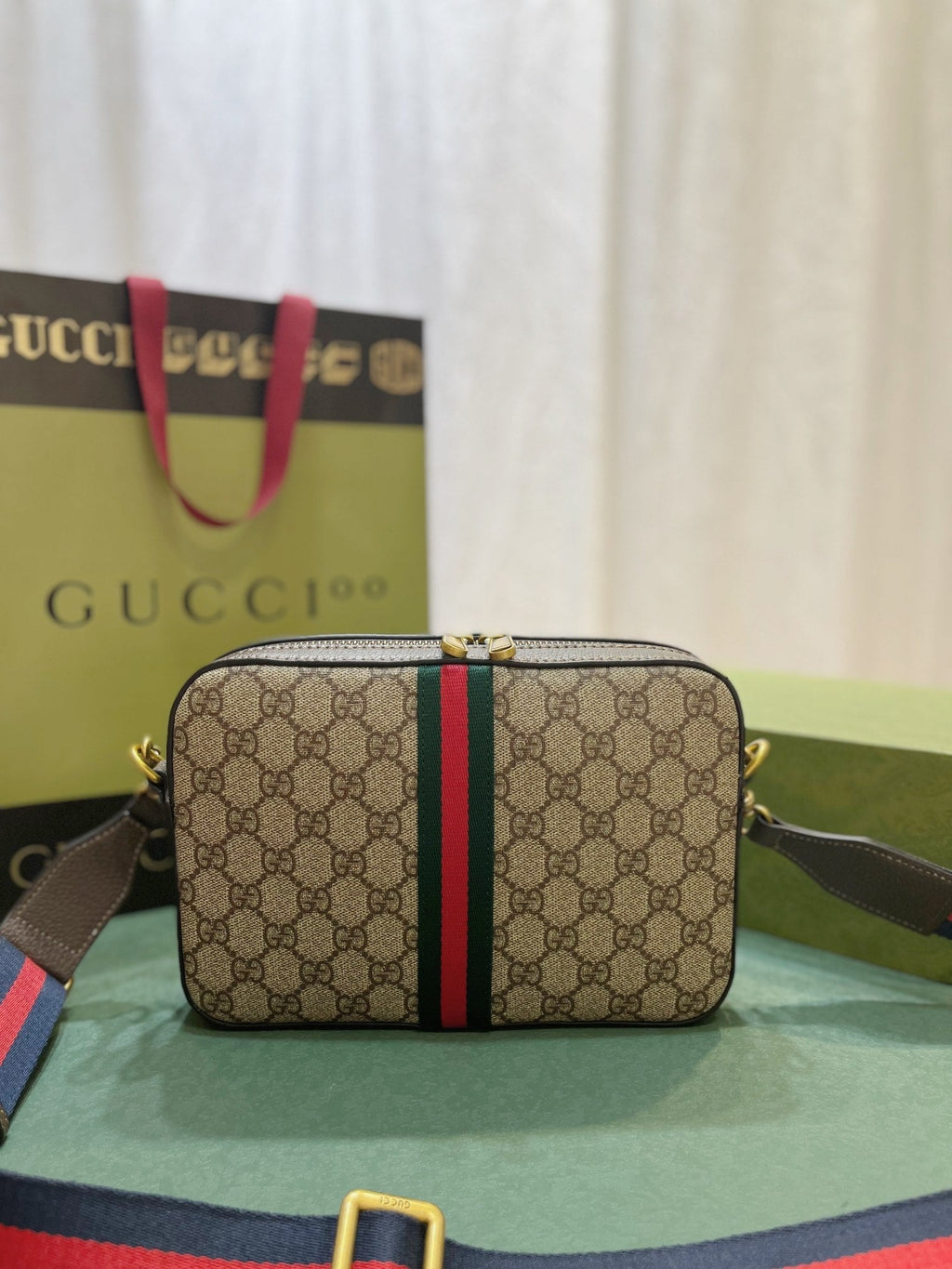 Elite Carryalls