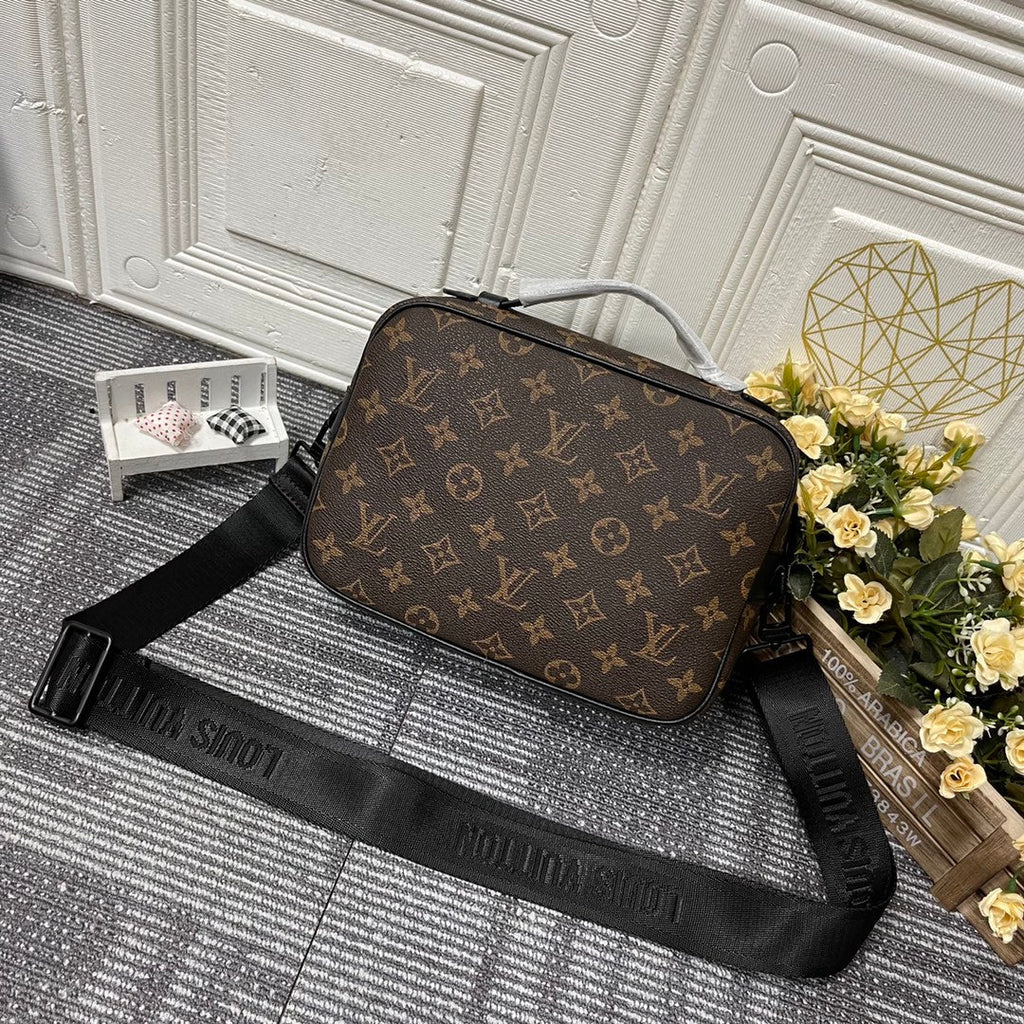 Elite Carryalls