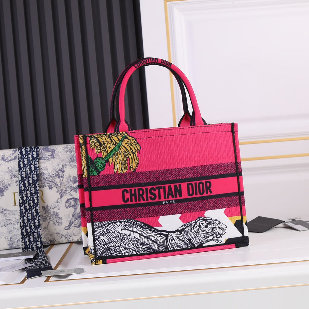 Elite Carryalls