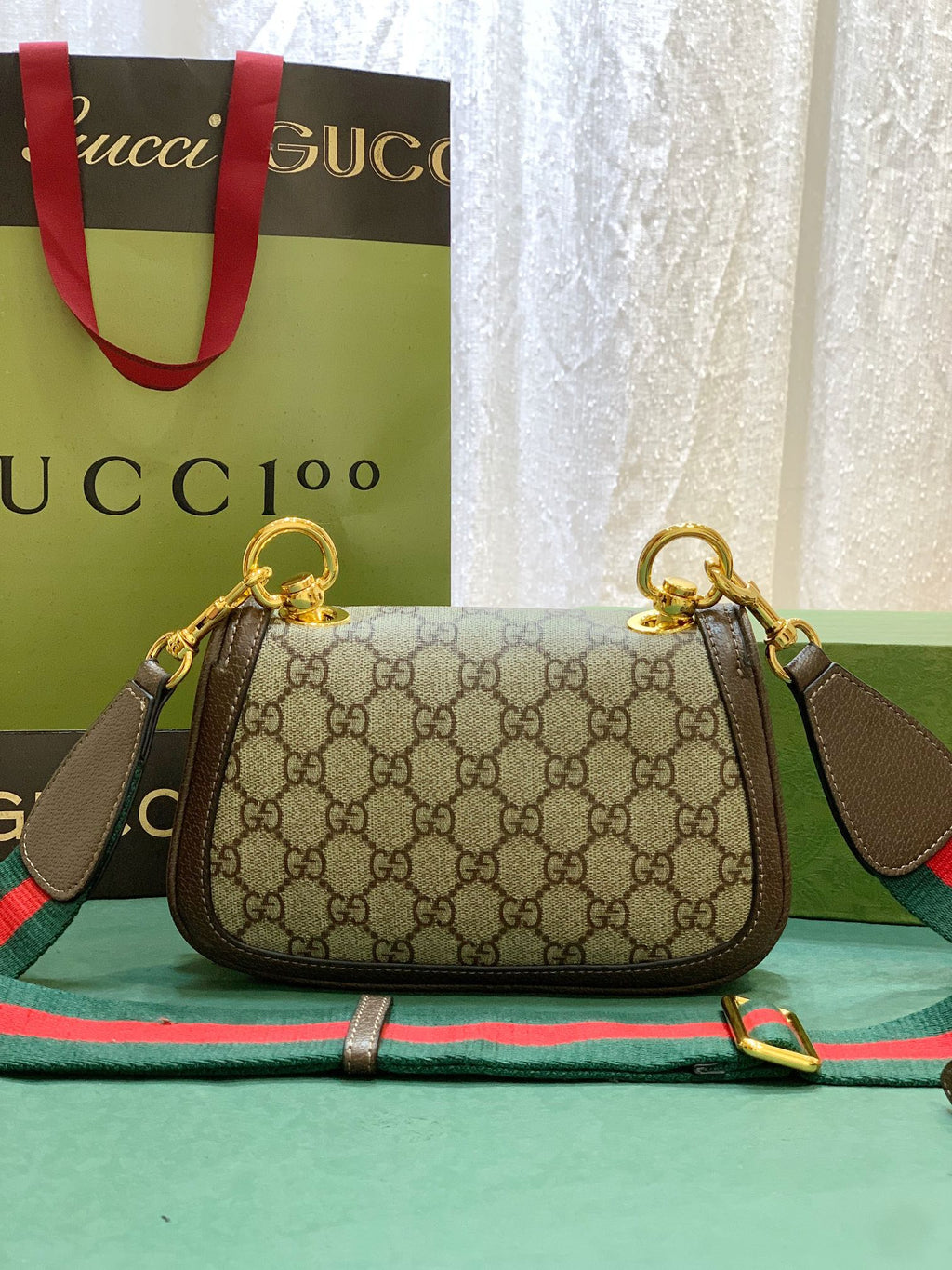 Elite Carryalls