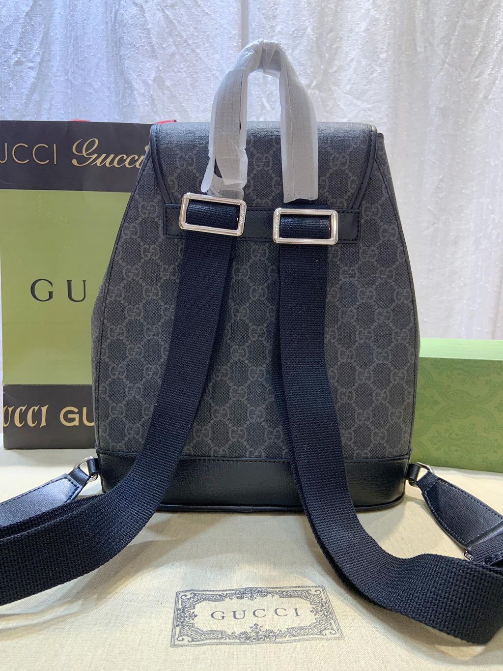 Elite Carryalls