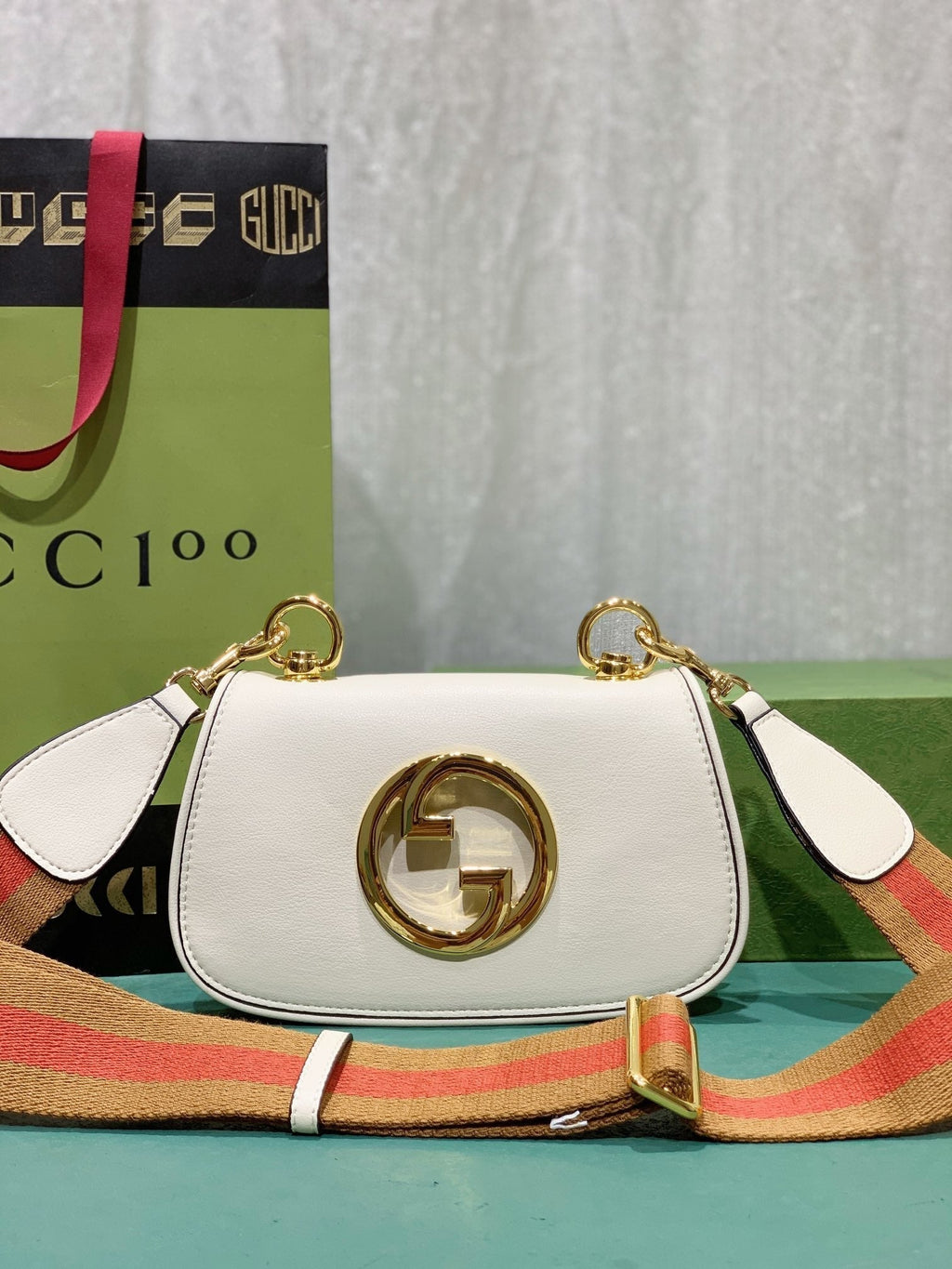 Elite Carryalls