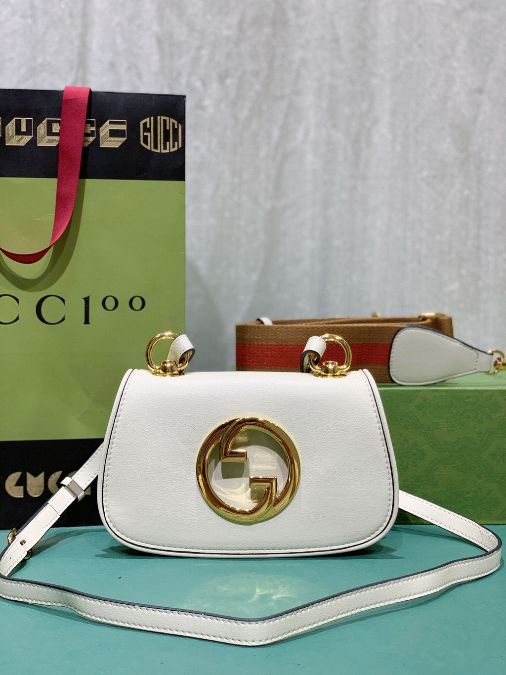 Elite Carryalls
