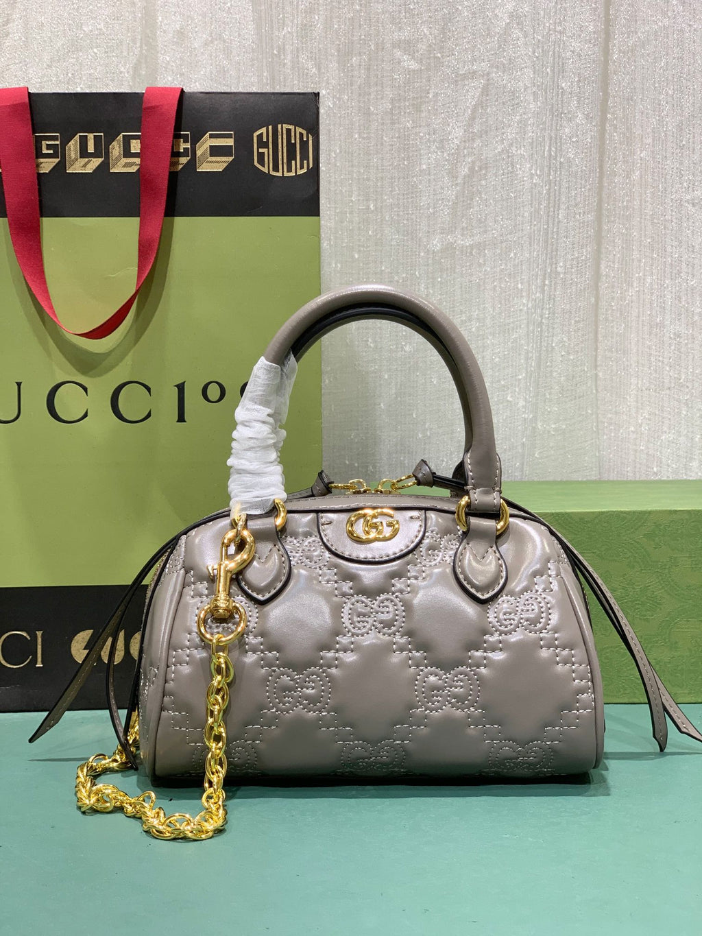 Elite Carryalls