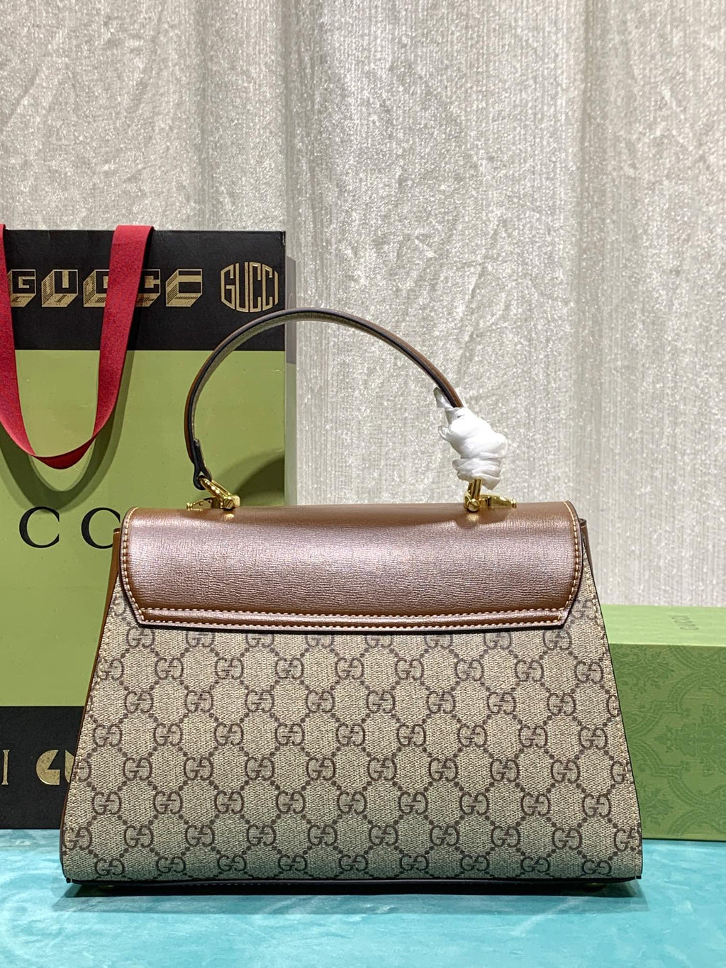 Elite Carryalls