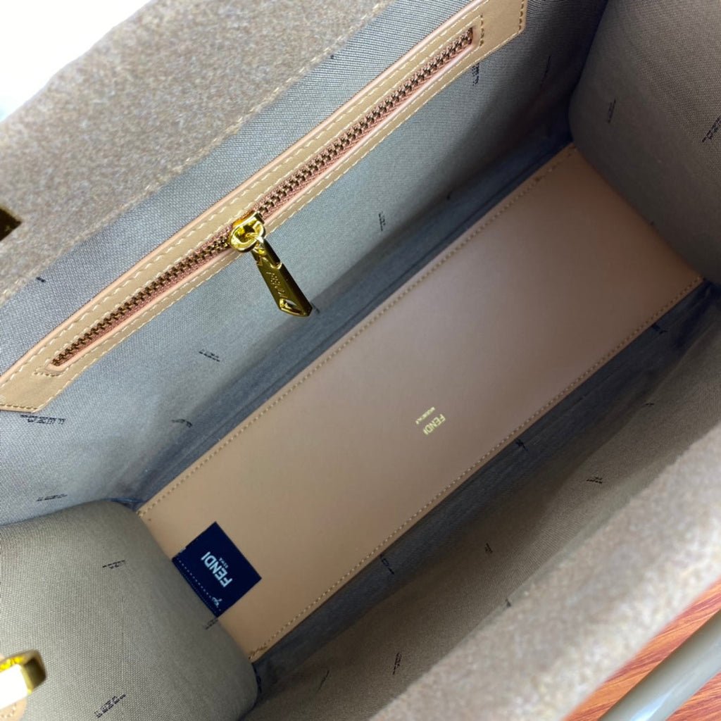 Elite Carryalls