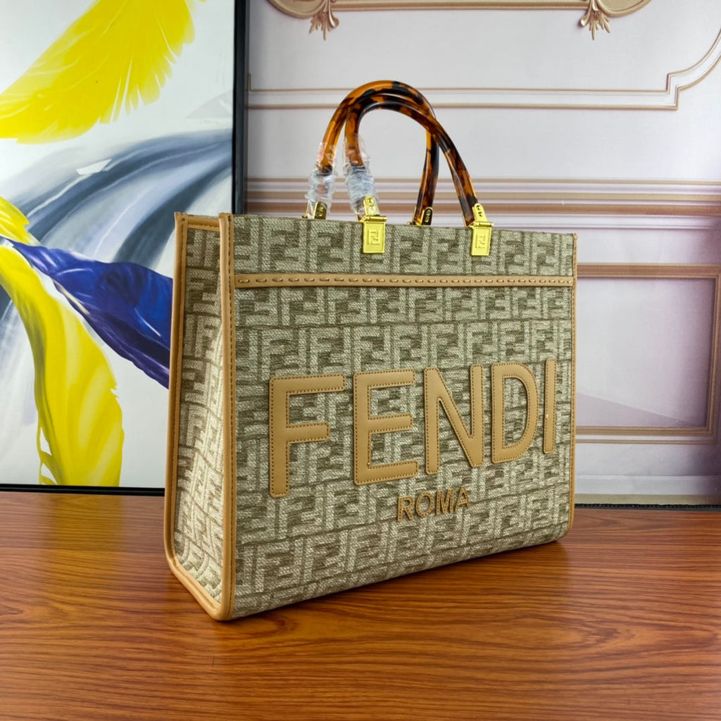 Elite Carryalls
