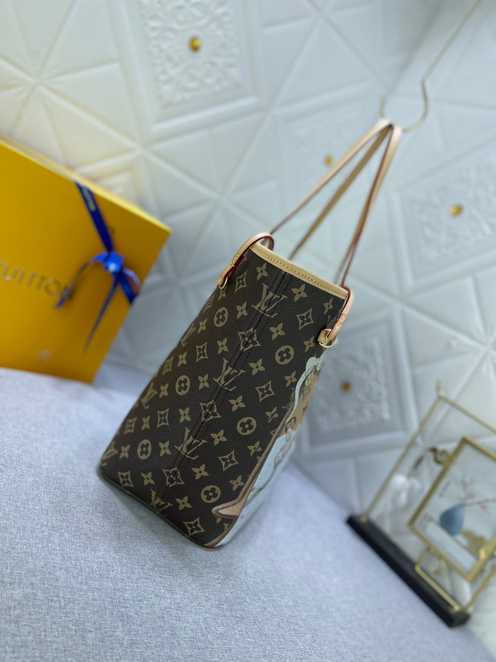 Elite Carryalls