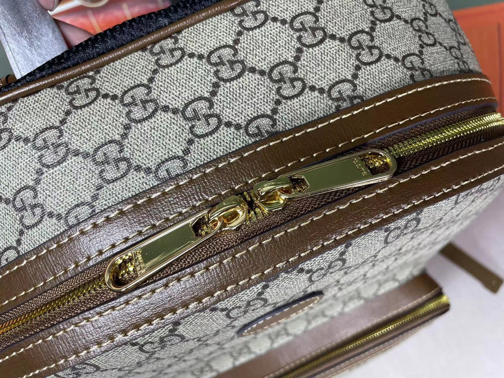 Elite Carryalls
