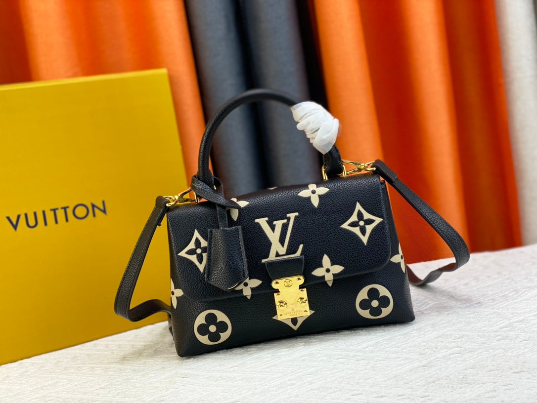 Elite Carryalls
