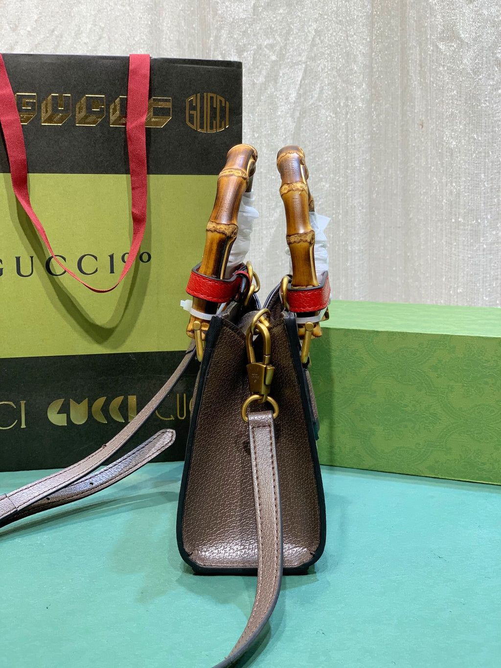 Elite Carryalls