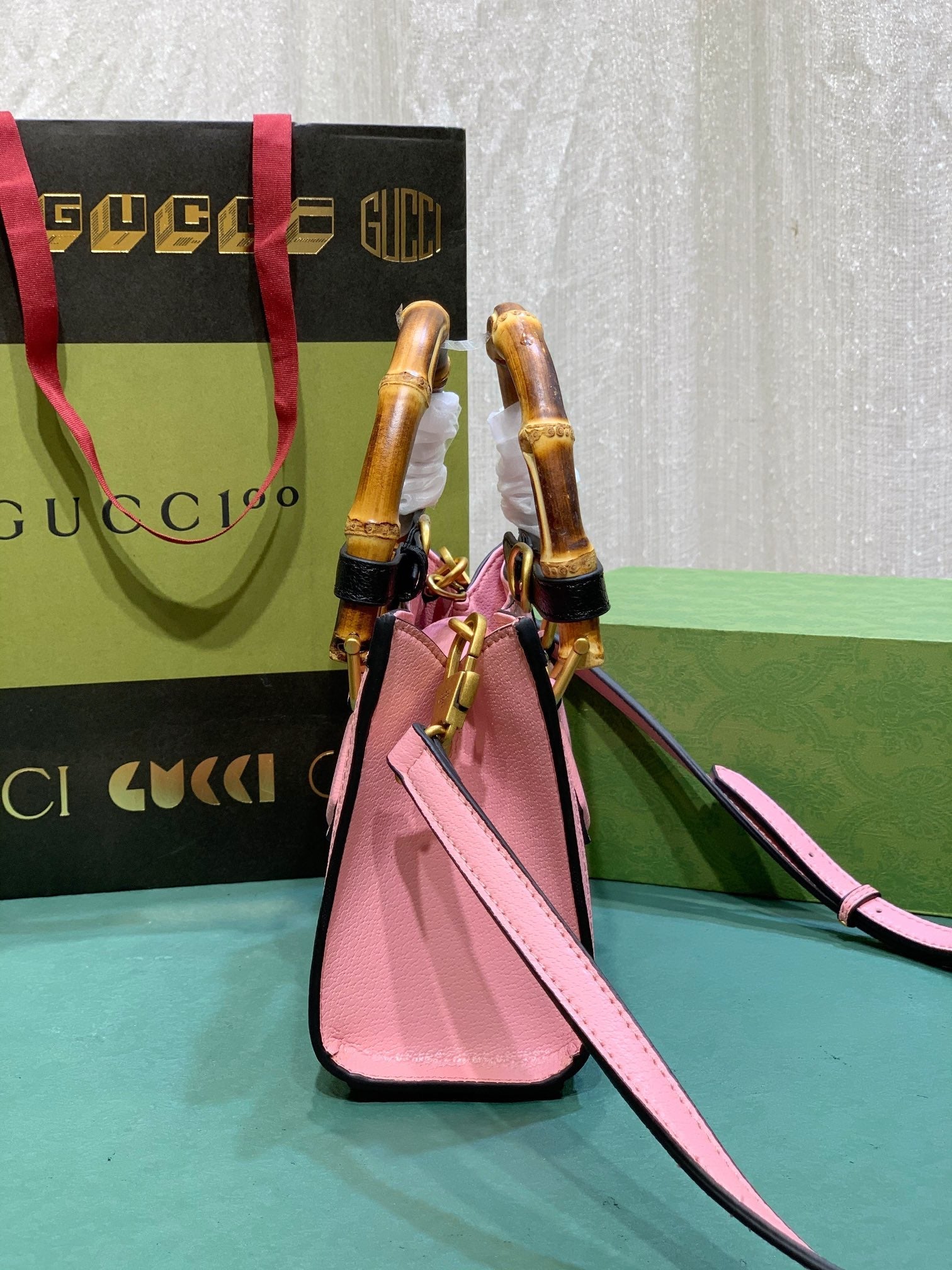 Elite Carryalls