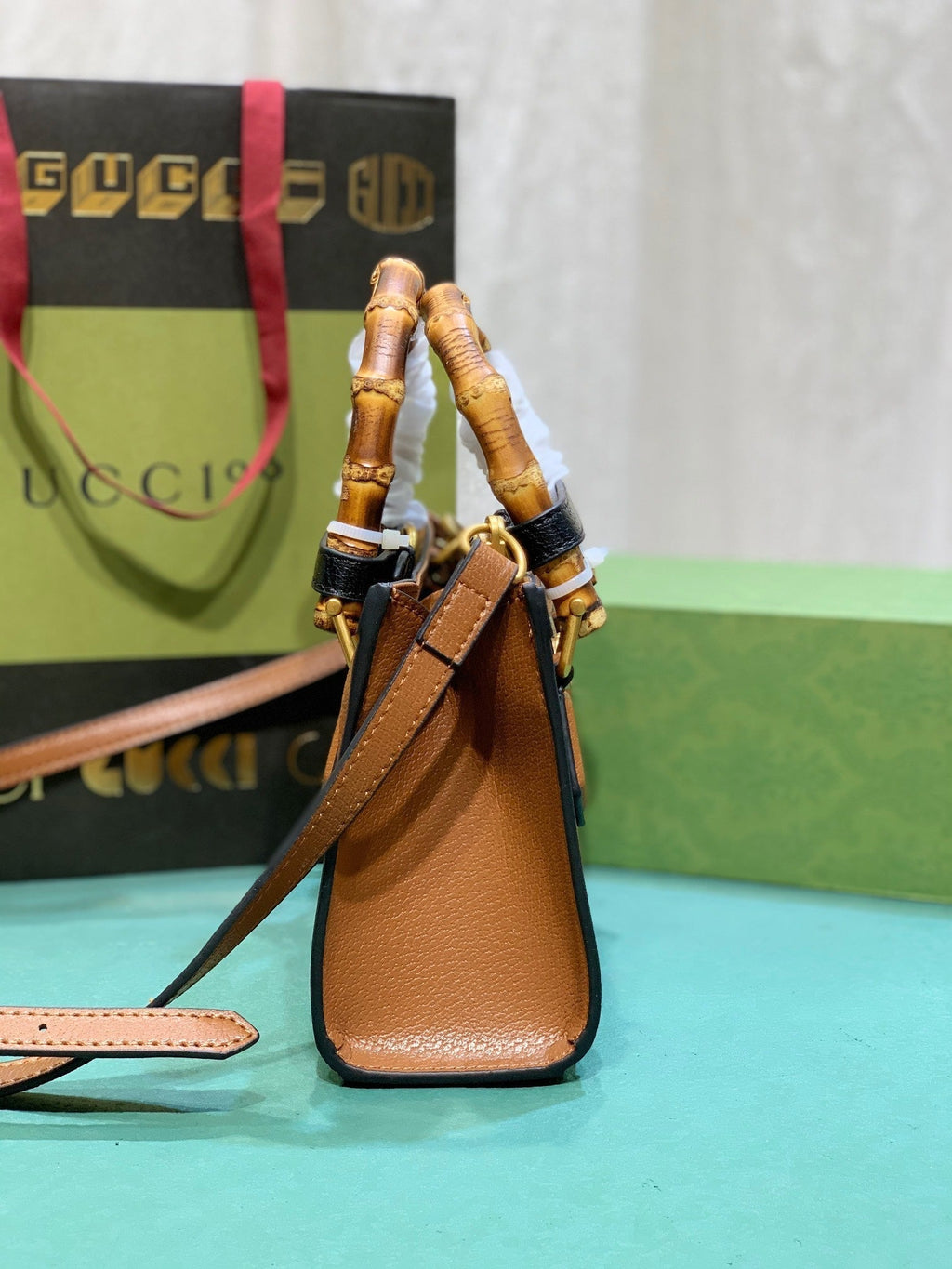 Elite Carryalls
