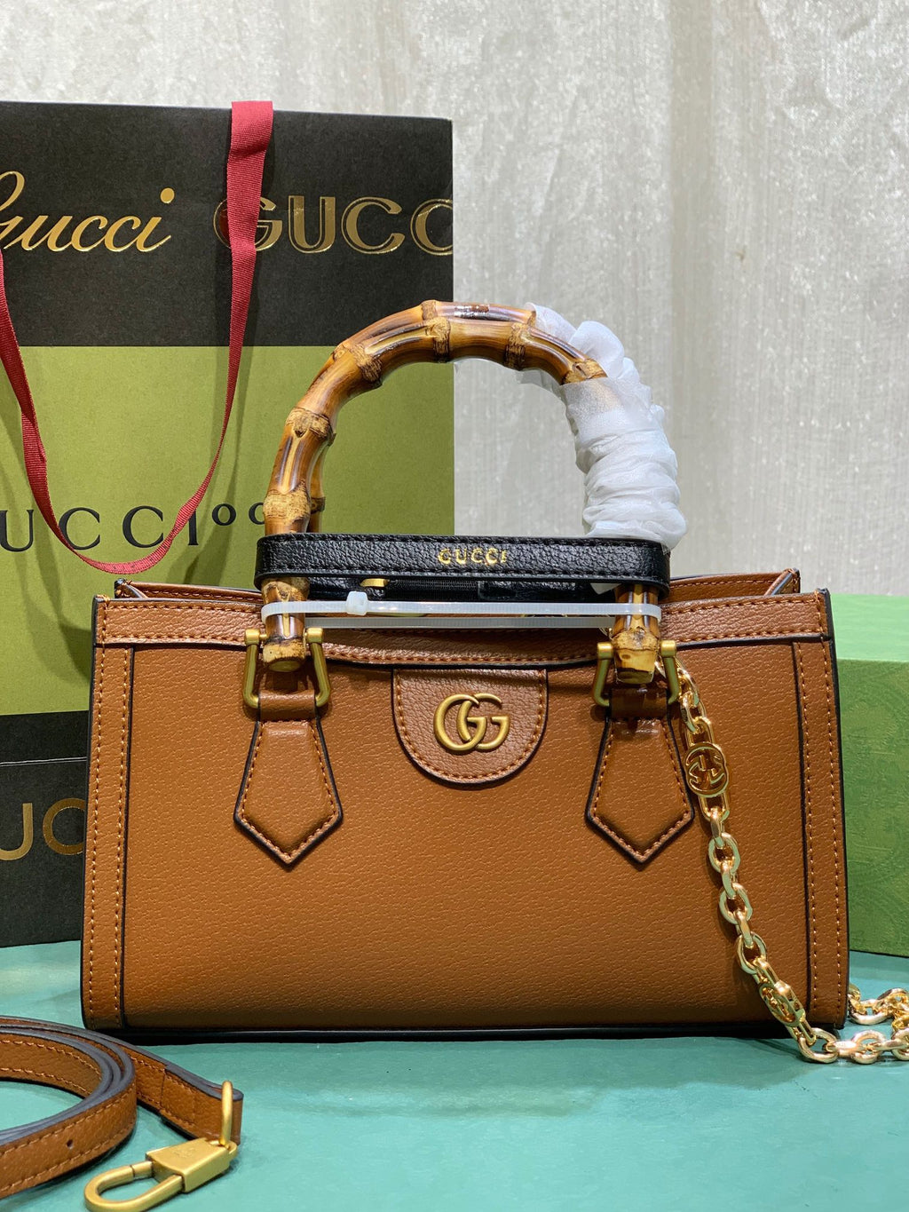 Elite Carryalls