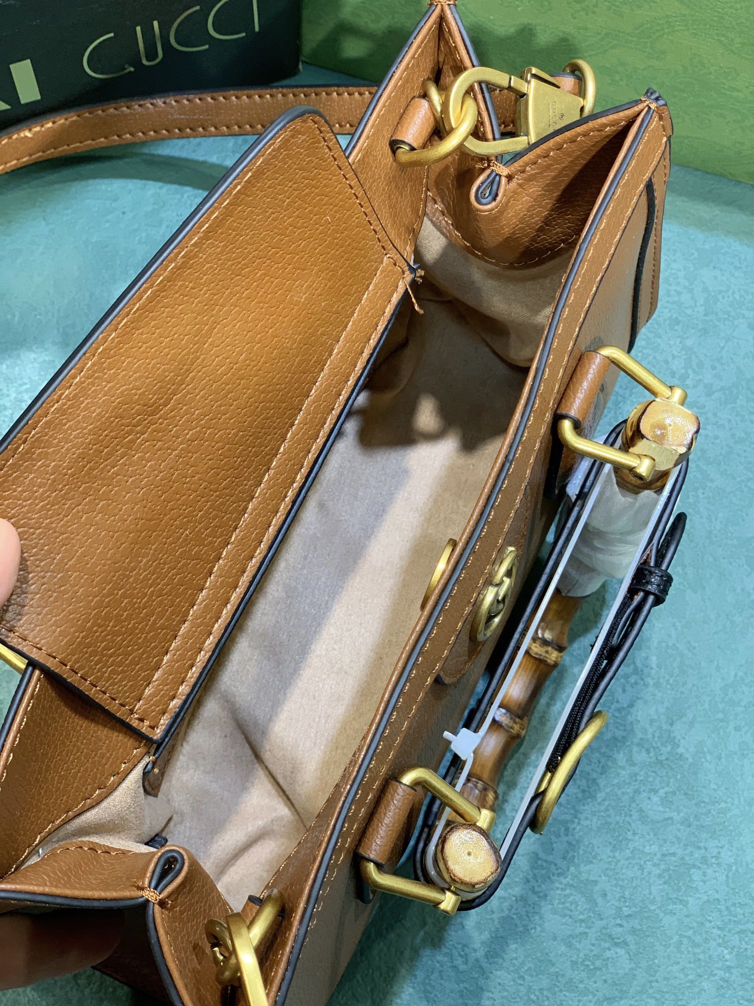 Elite Carryalls