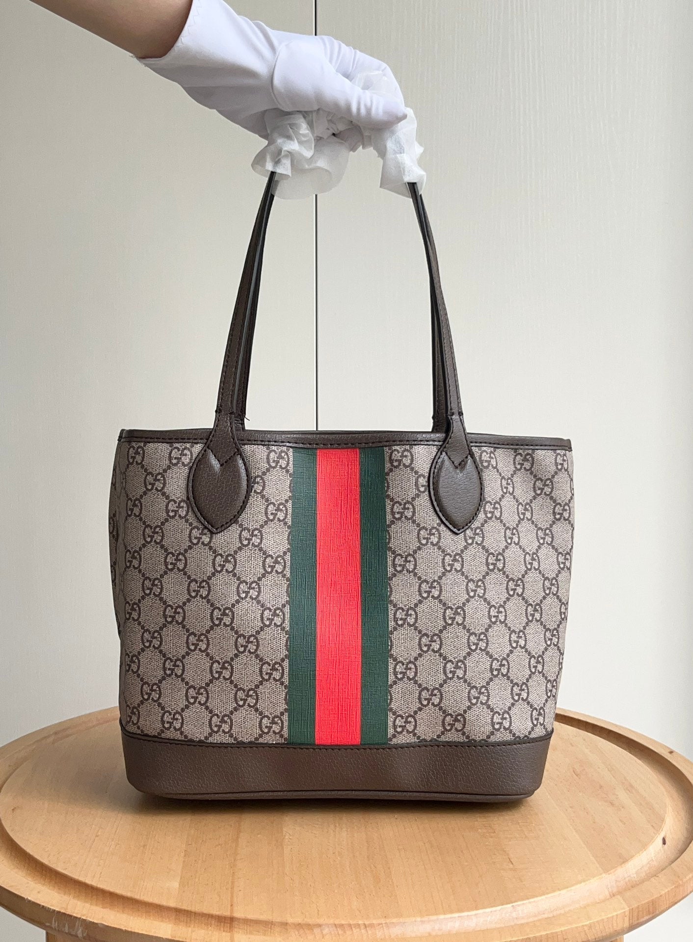 Elite Carryalls