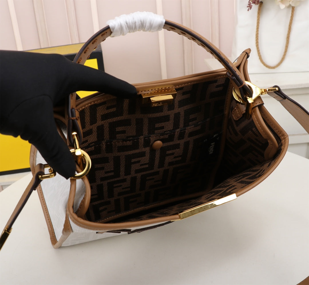 Elite Carryalls