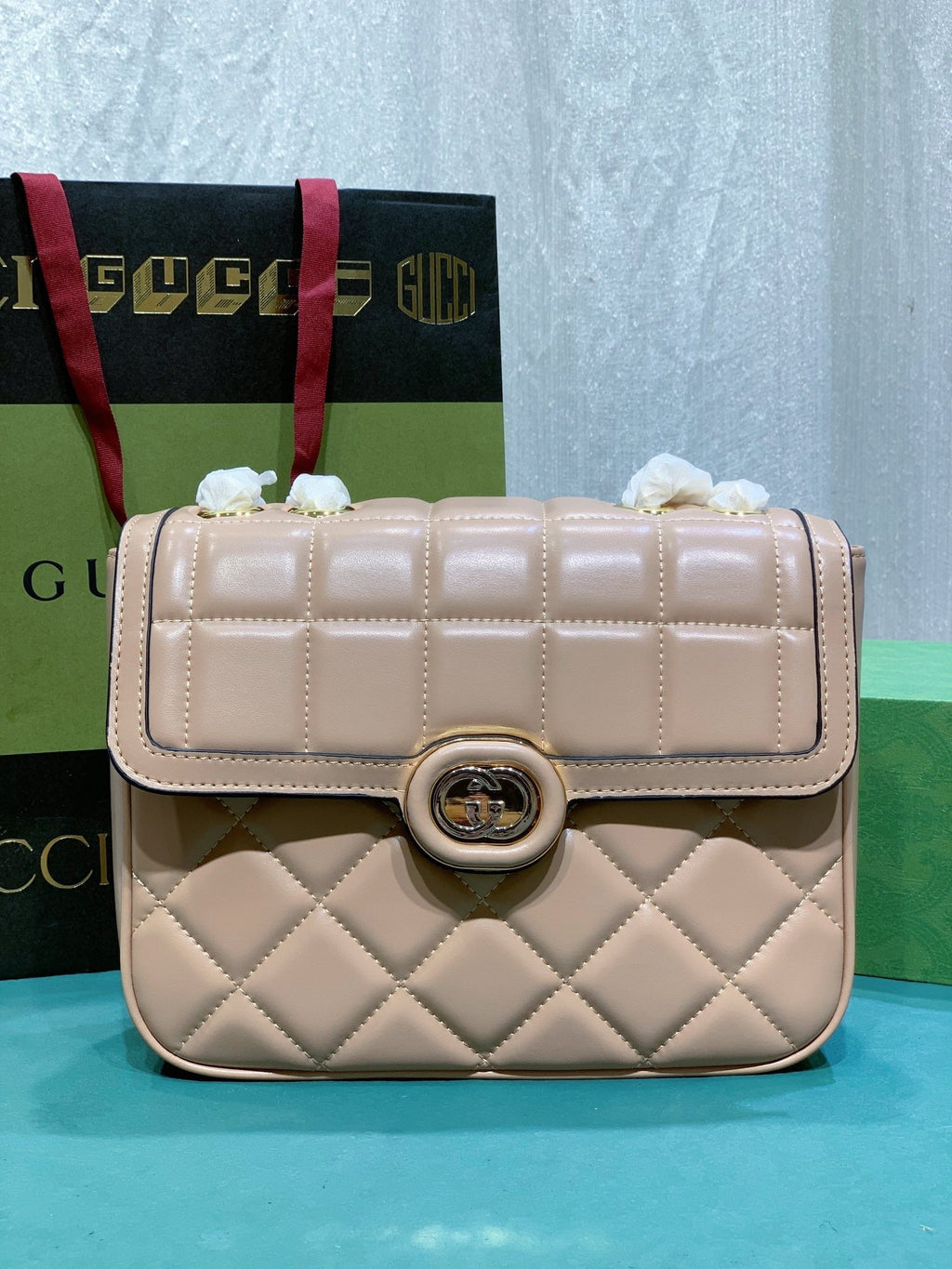 Elite Carryalls