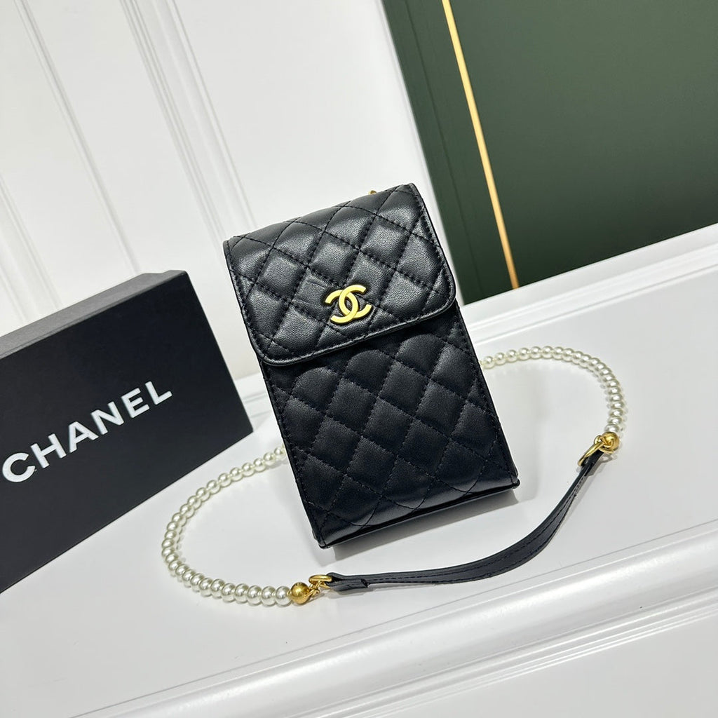 Elite Carryalls
