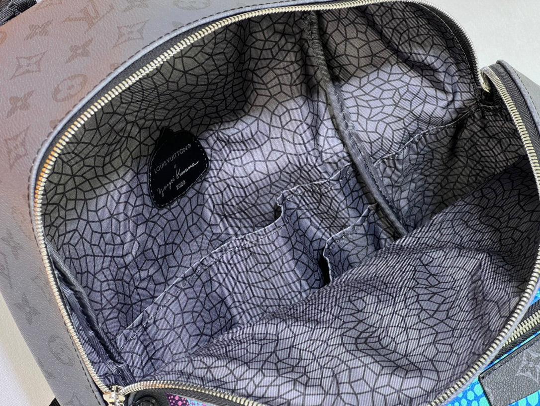 Elite Carryalls