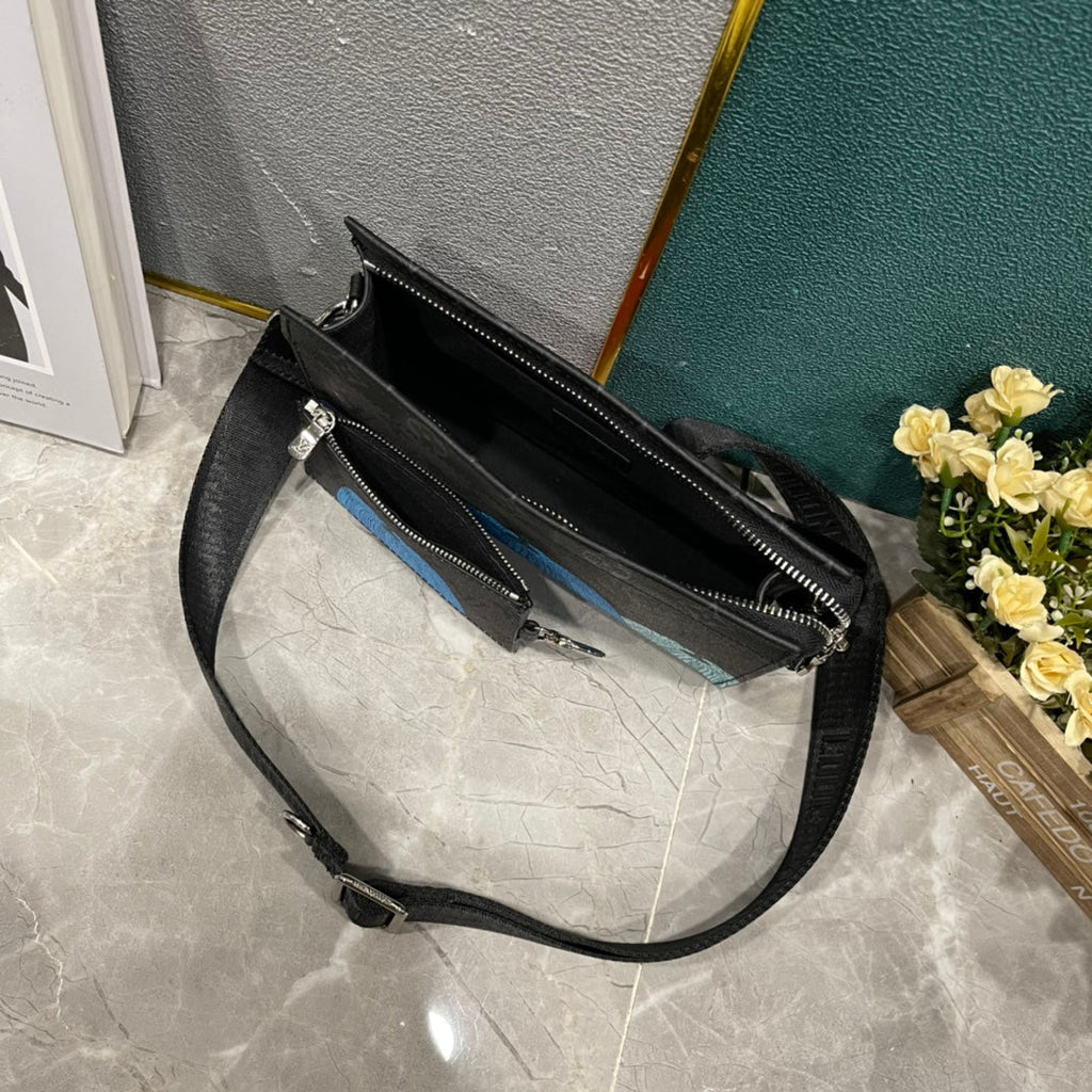 Elite Carryalls