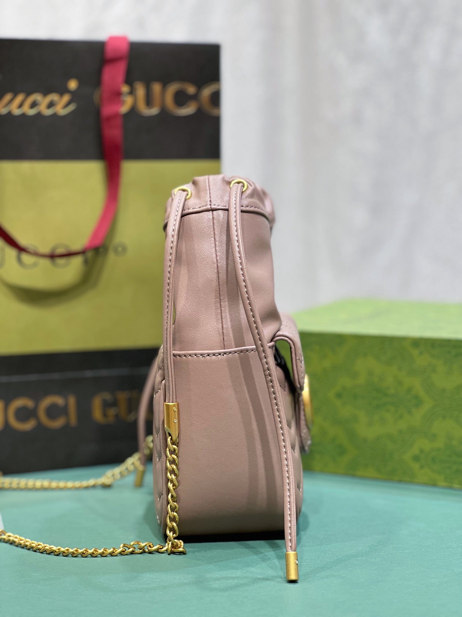 Elite Carryalls