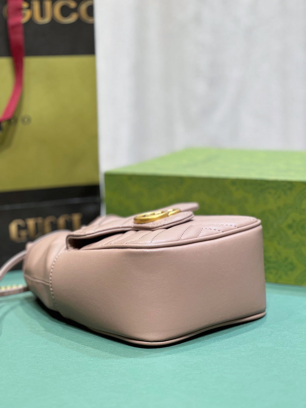 Elite Carryalls