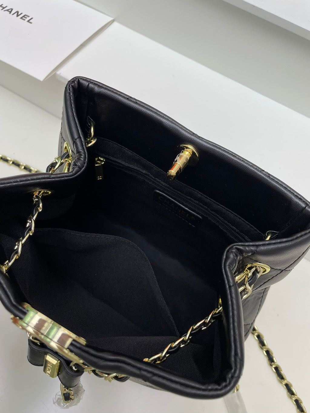 Elite Carryalls