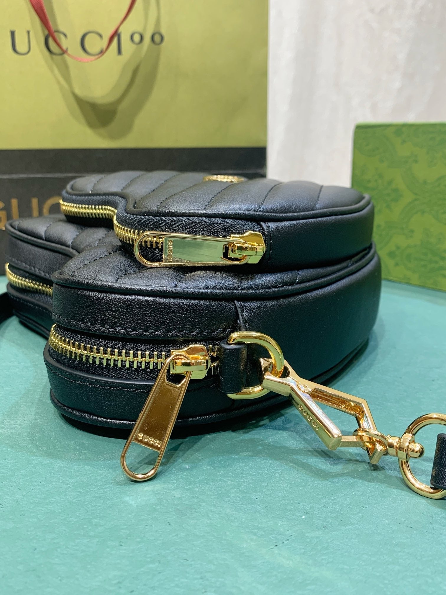 Elite Carryalls