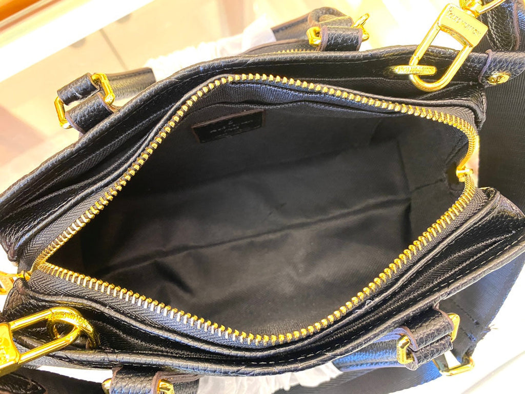 Elite Carryalls