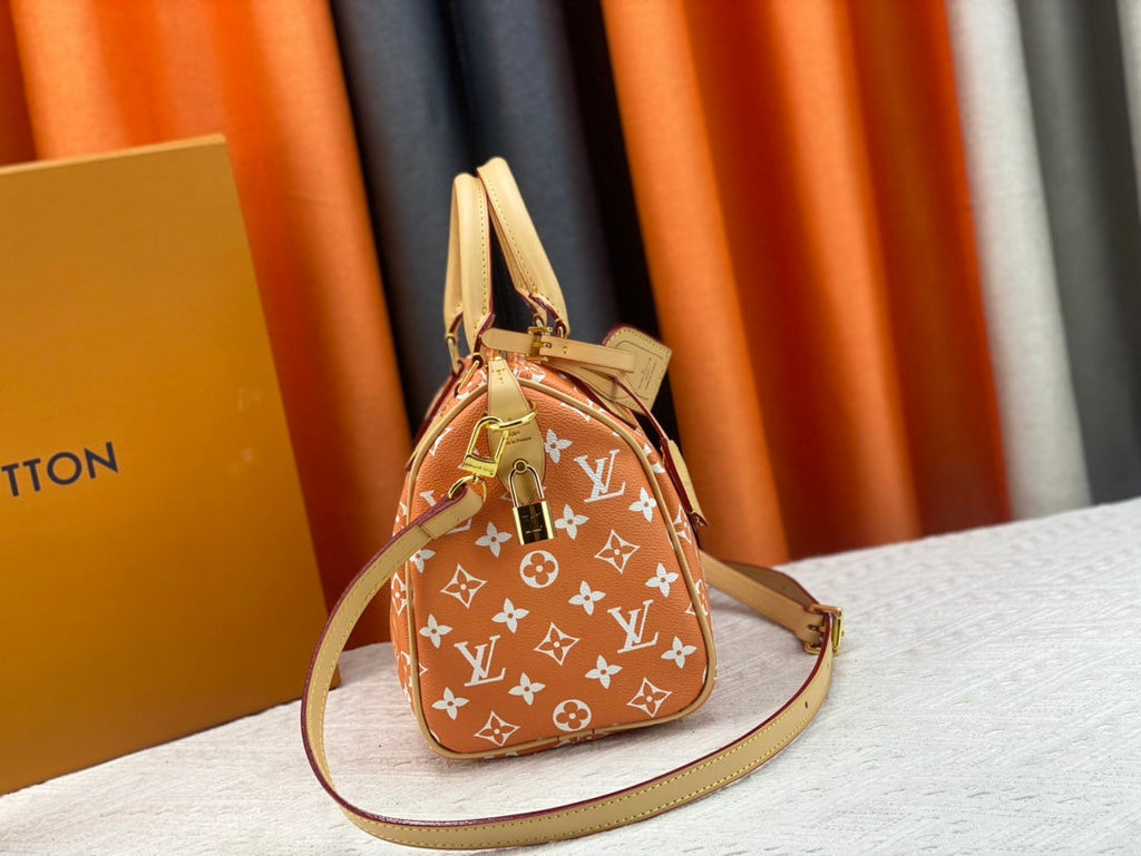 Elite Carryalls