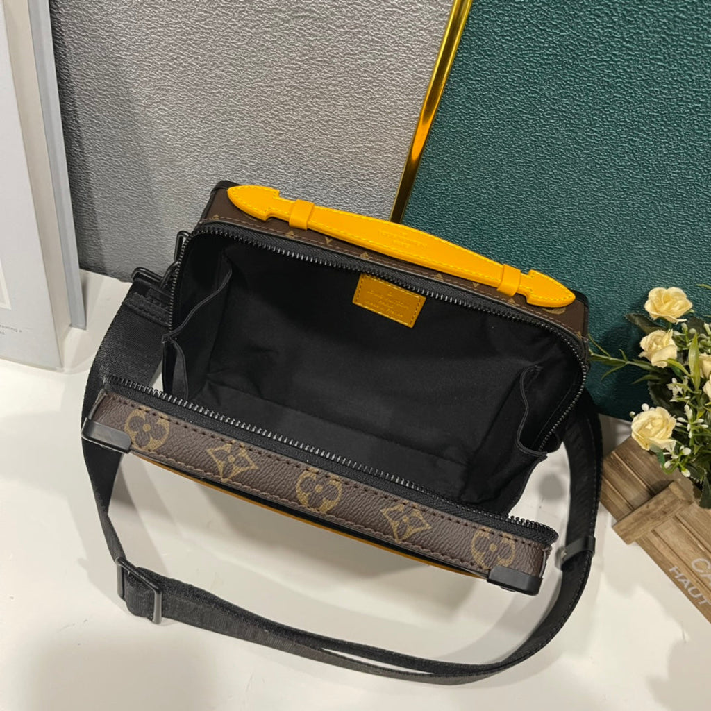 Elite Carryalls