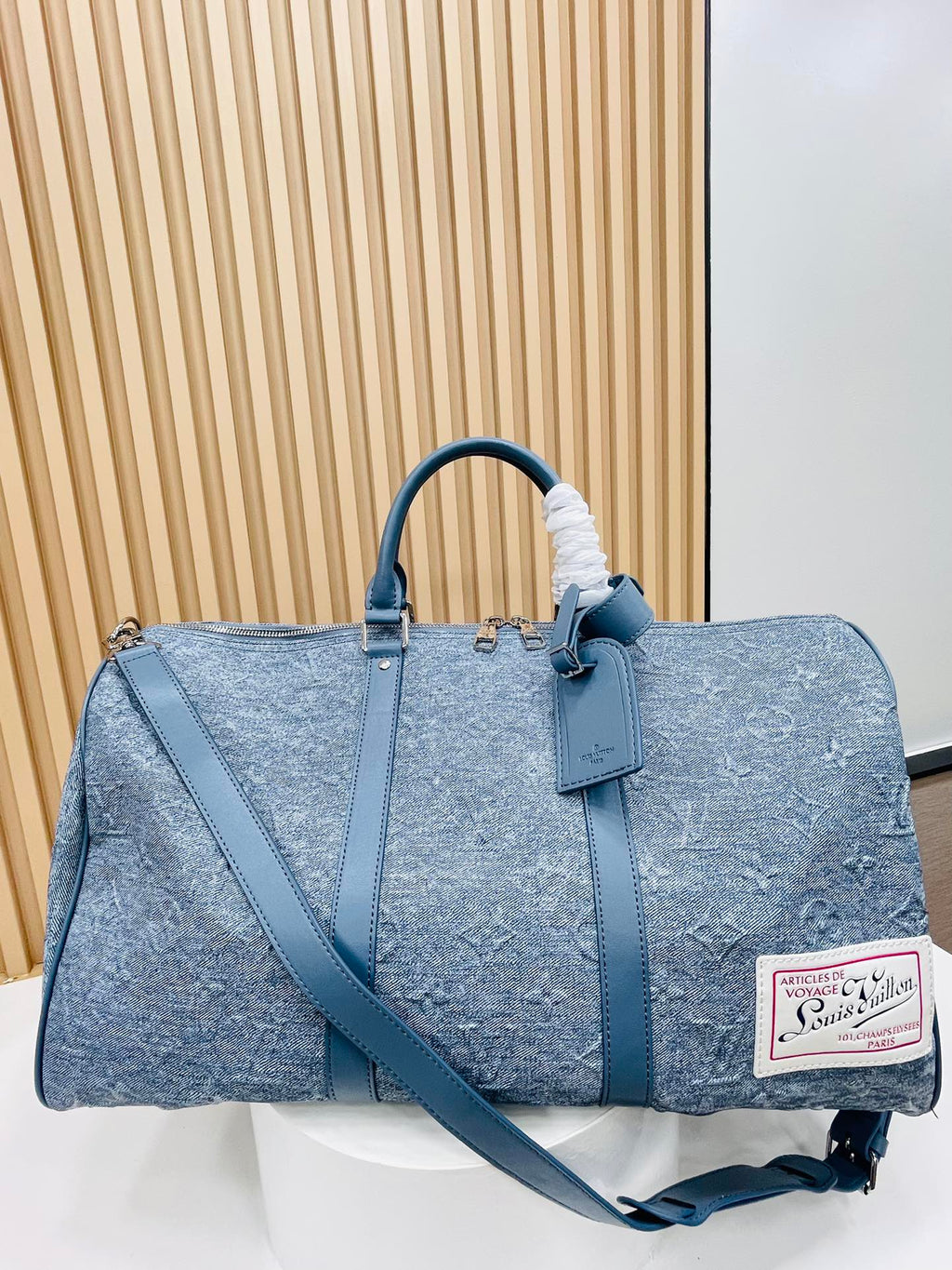 Elite Carryalls