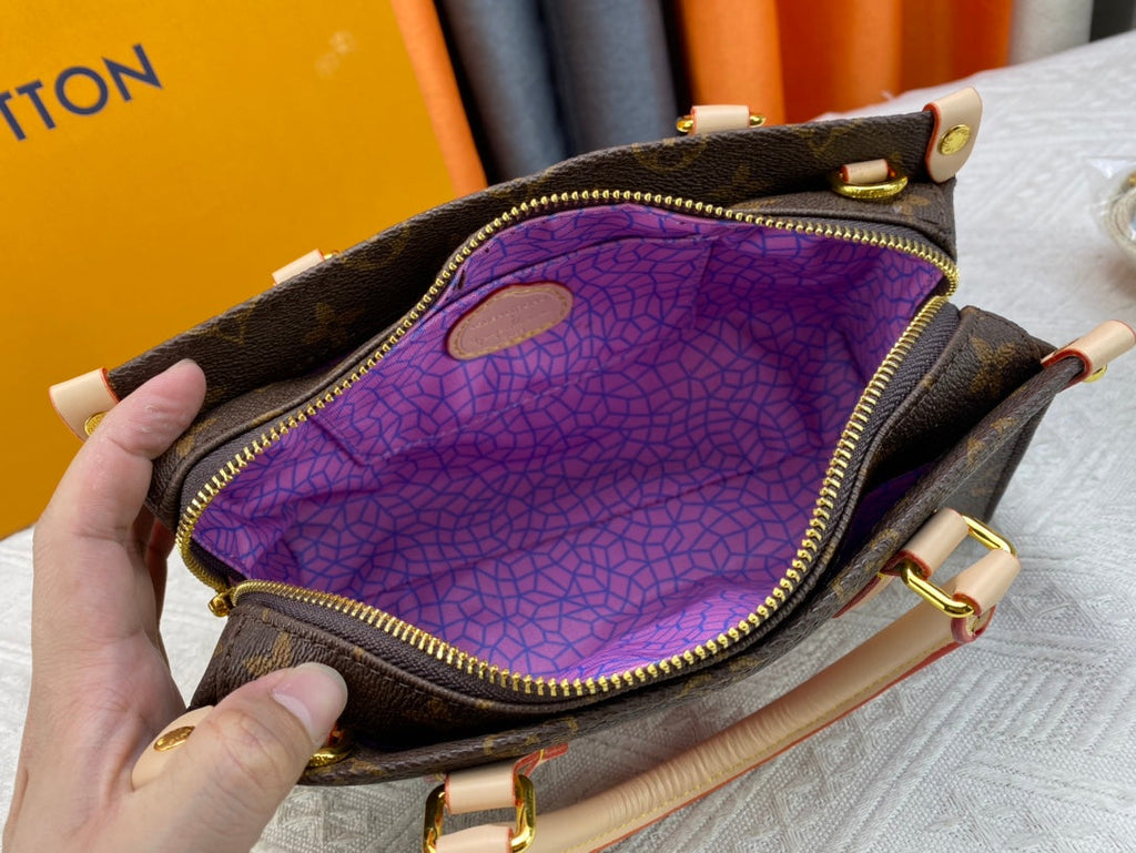 Elite Carryalls