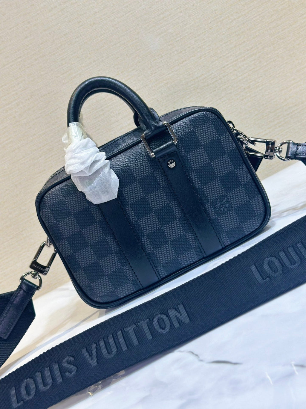 Elite Carryalls