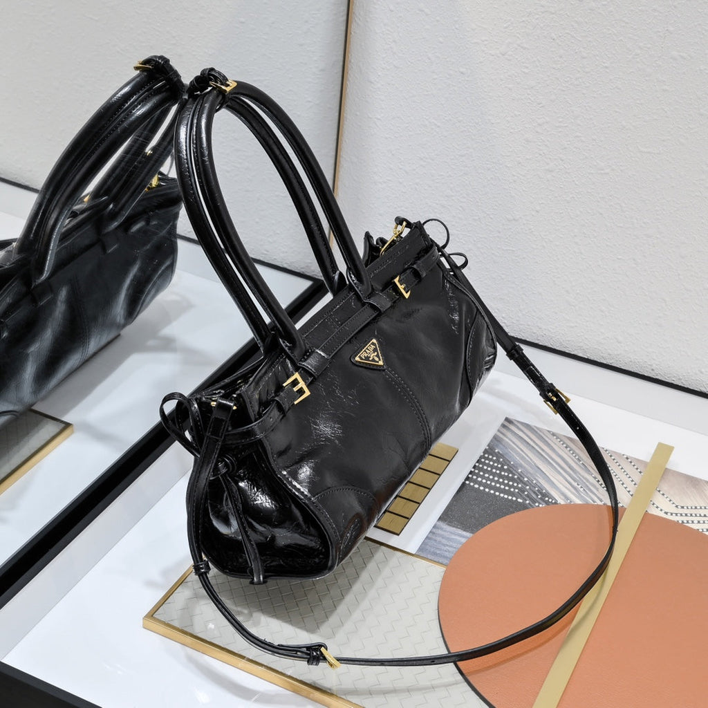 Elite Carryalls