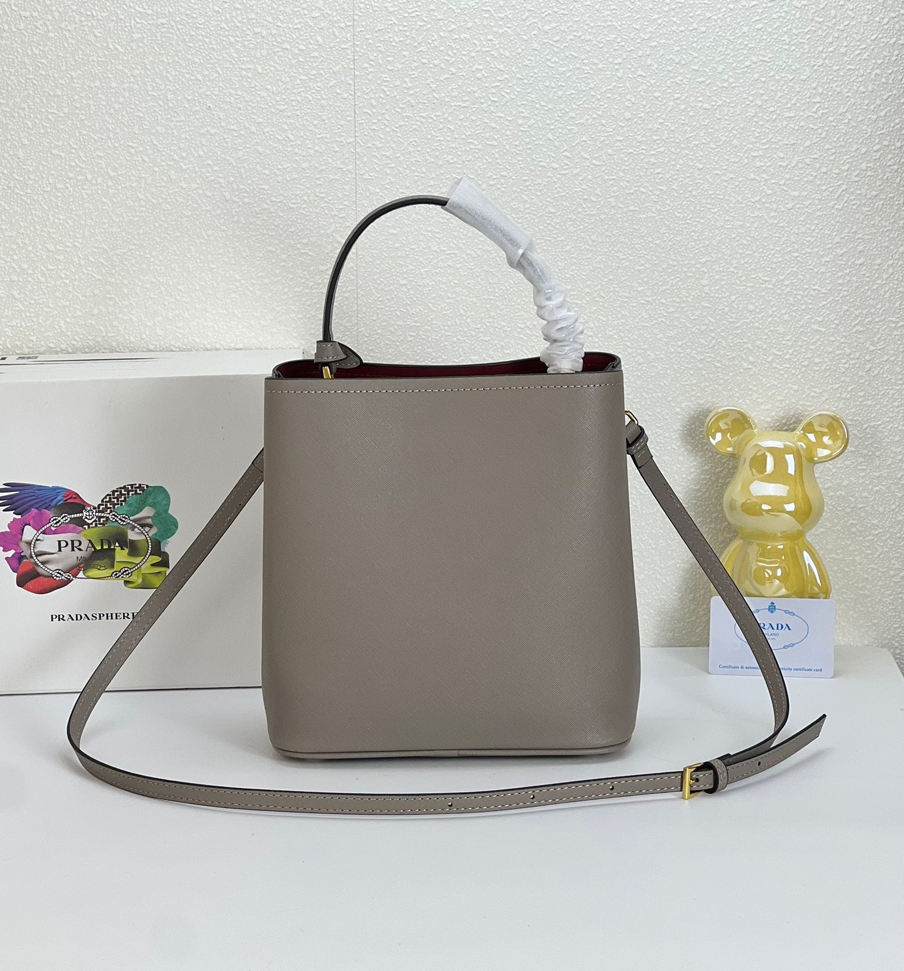 Elite Carryalls