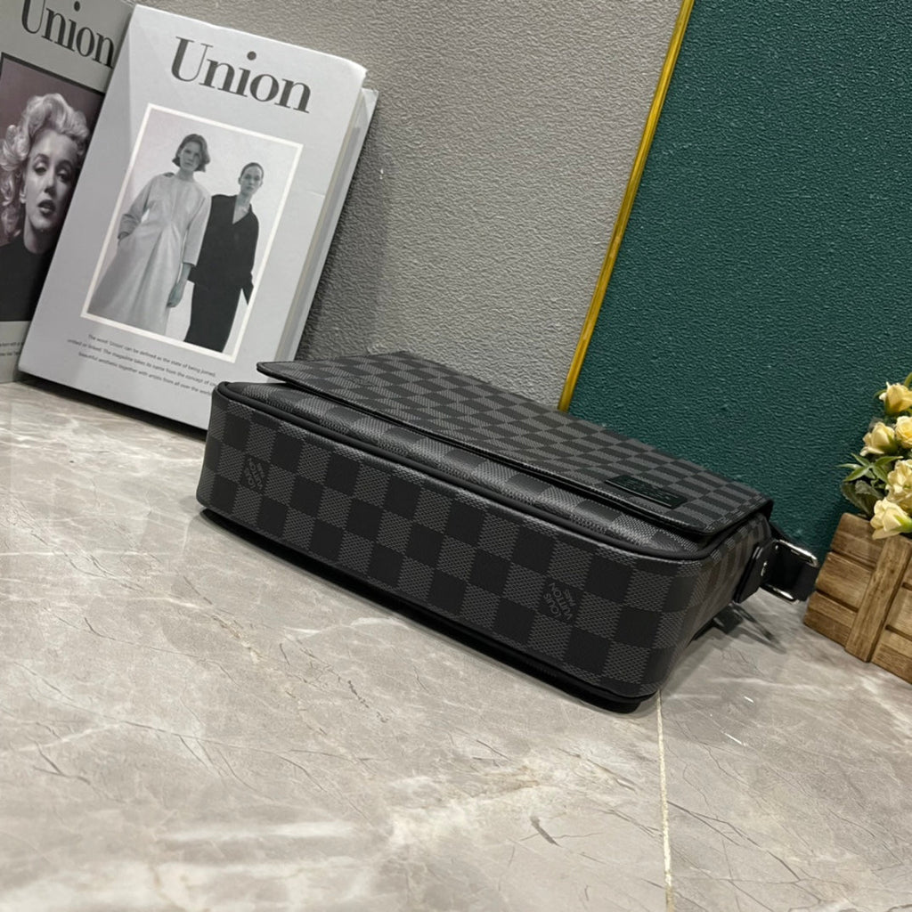 Elite Carryalls