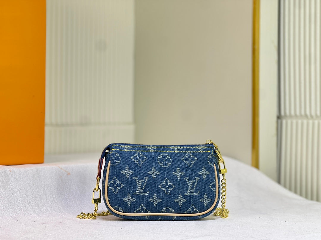 Elite Carryalls